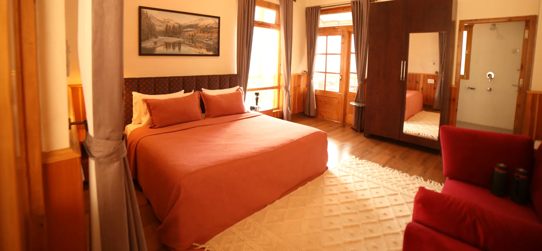 Landing cover home