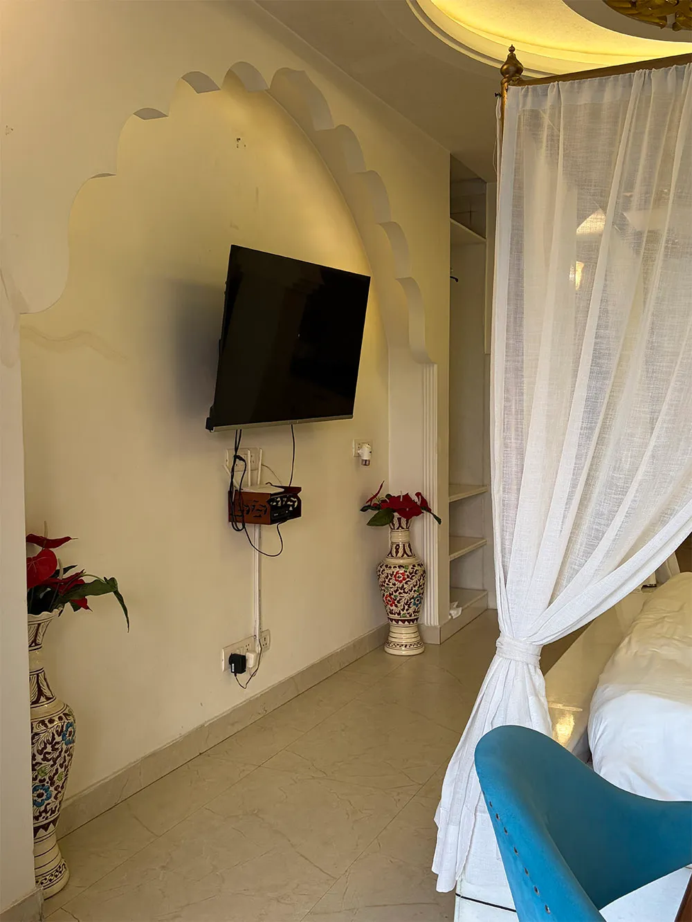 https://luxuryvibesstay.com/wp-content/uploads/2026/06/royal-heritage-luxury-vibes-stay-14.webp