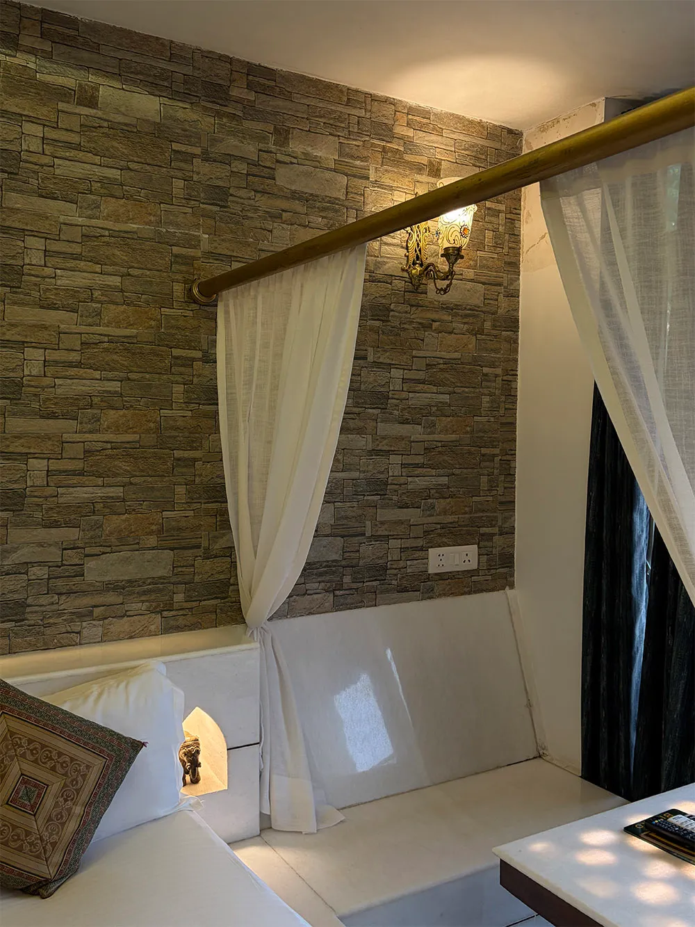https://luxuryvibesstay.com/wp-content/uploads/2026/06/royal-heritage-luxury-vibes-stay-17.webp