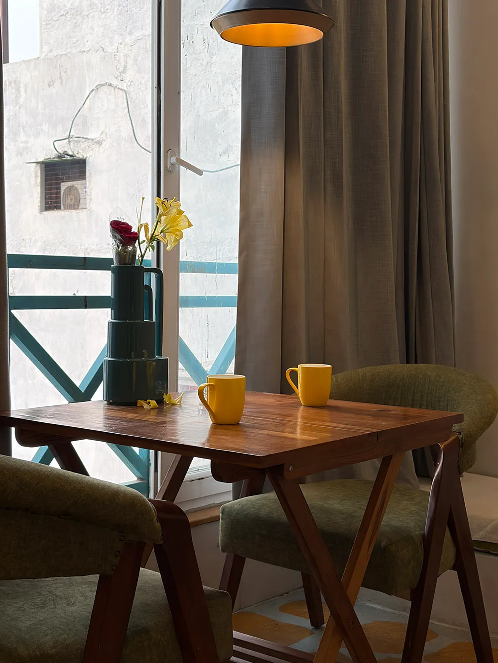 https://luxuryvibesstay.com/wp-content/uploads/2026/06/santorini-2-luxury-vibes-stay-16.webp