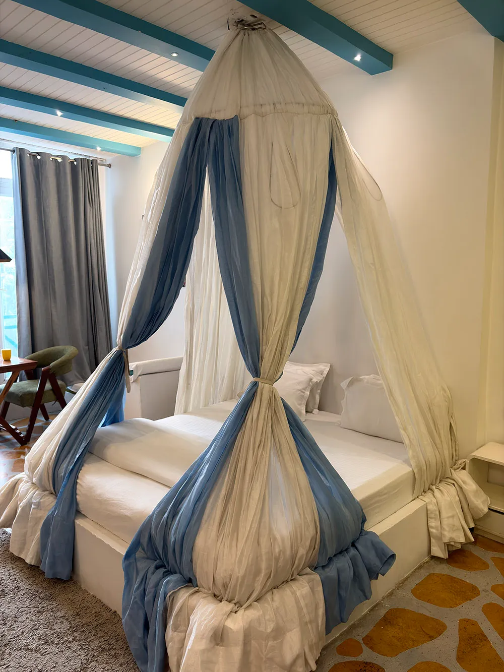 Santorini 2
