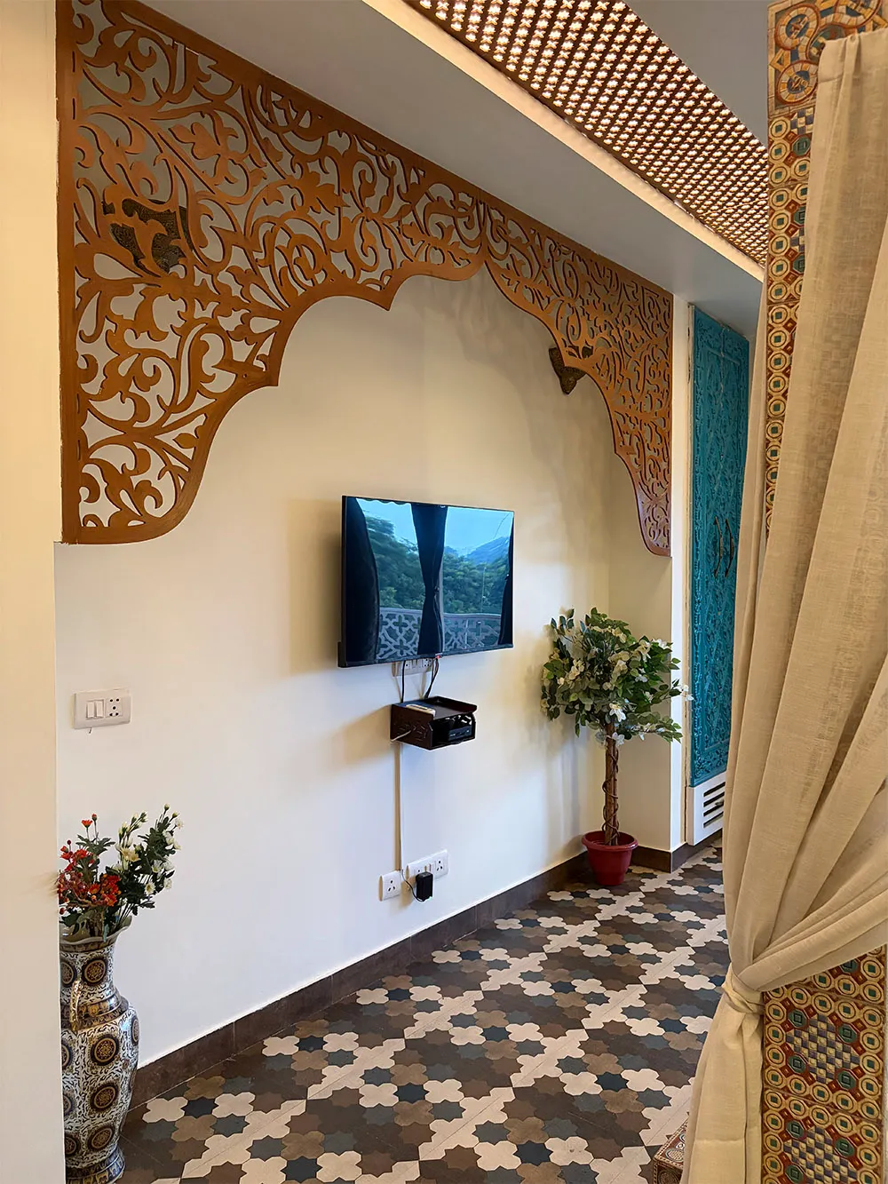 https://luxuryvibesstay.com/wp-content/uploads/2026/07/moroccon-riyad-luxury-vibes-stay-1.webp