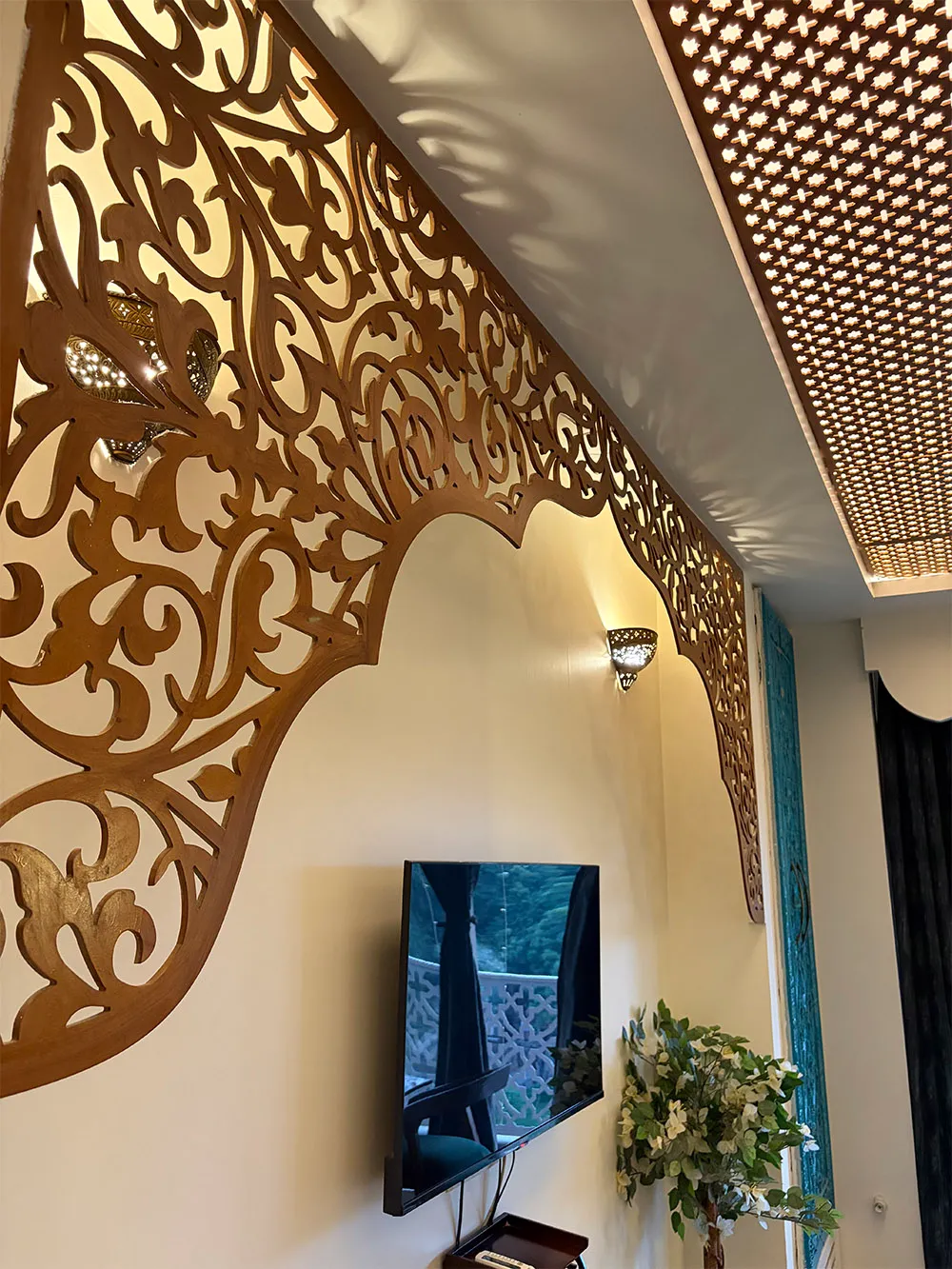 https://luxuryvibesstay.com/wp-content/uploads/2026/07/moroccon-riyad-luxury-vibes-stay-11.webp