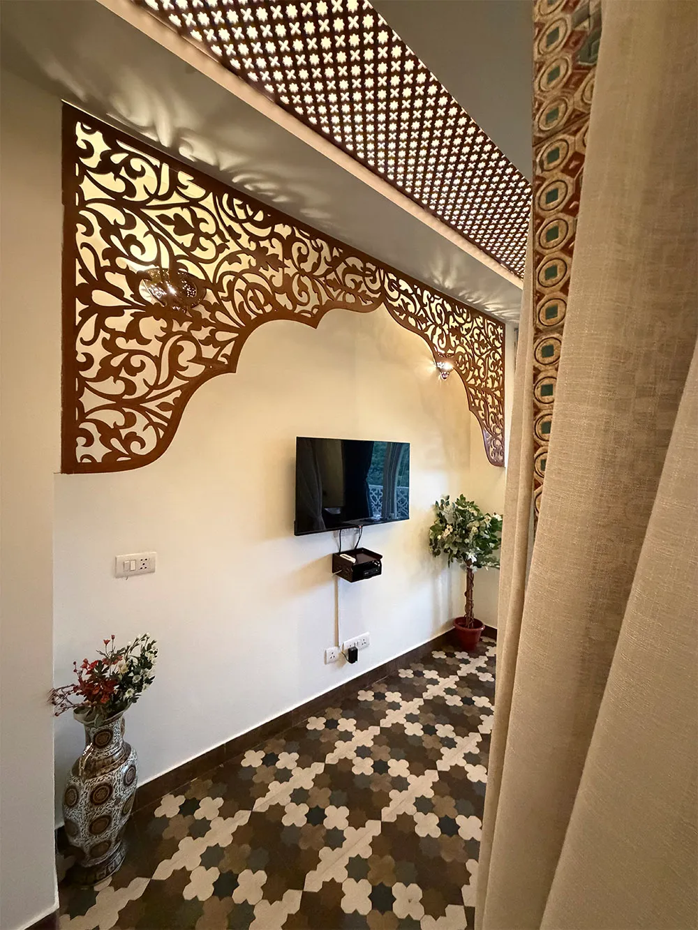 https://luxuryvibesstay.com/wp-content/uploads/2026/07/moroccon-riyad-luxury-vibes-stay-17.webp