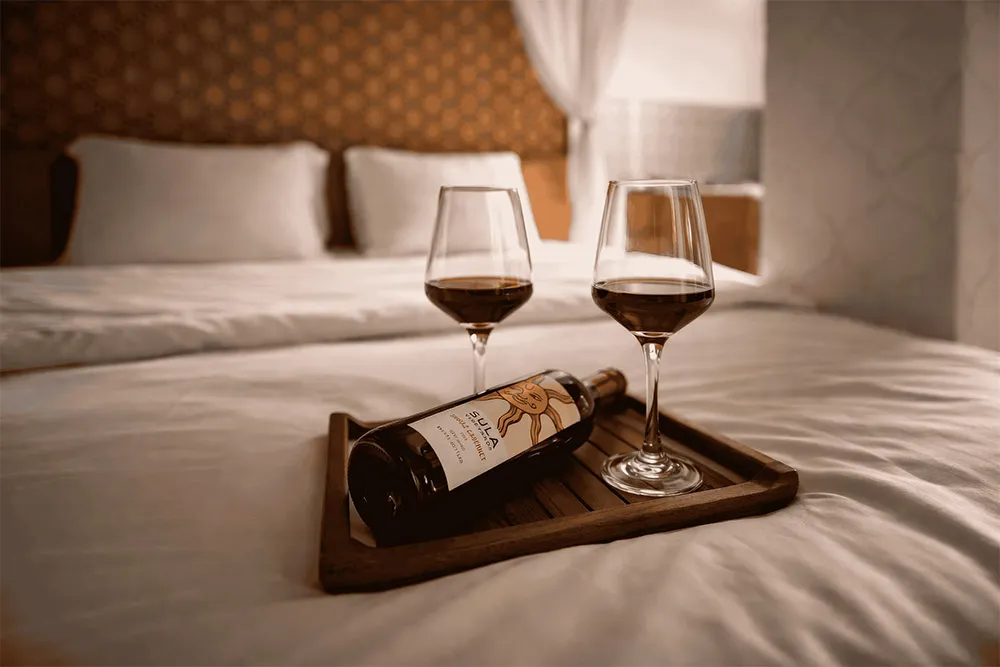 https://luxuryvibesstay.com/wp-content/uploads/2026/07/royal-palace-luxury-vibes-stay-12.webp