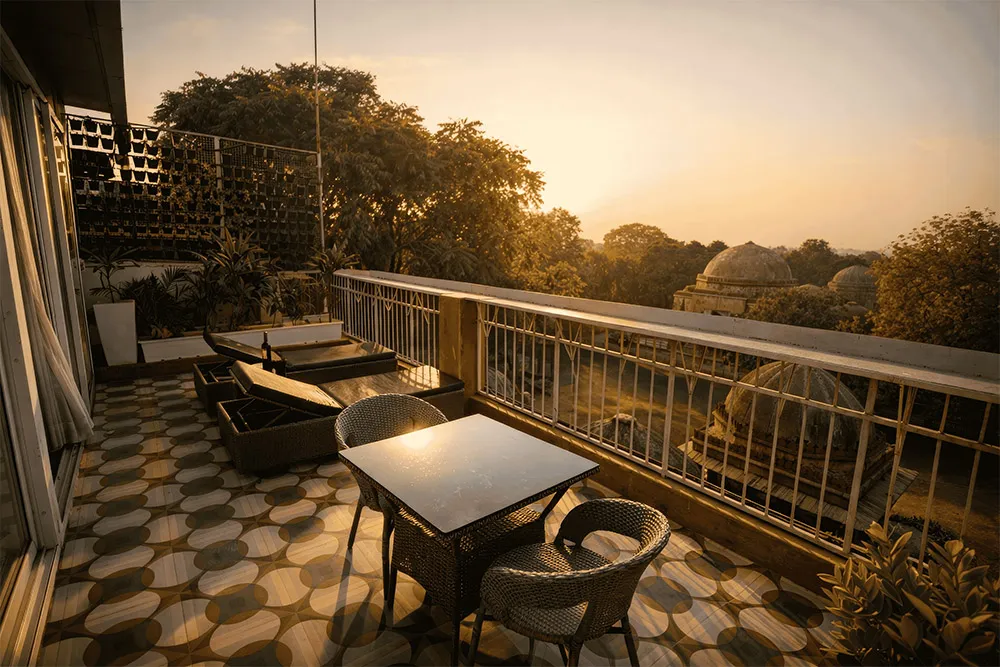 https://luxuryvibesstay.com/wp-content/uploads/2026/07/royal-palace-luxury-vibes-stay-6.webp